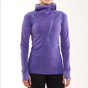 LULULEMON 6 Persian Purple Run For it Pullover